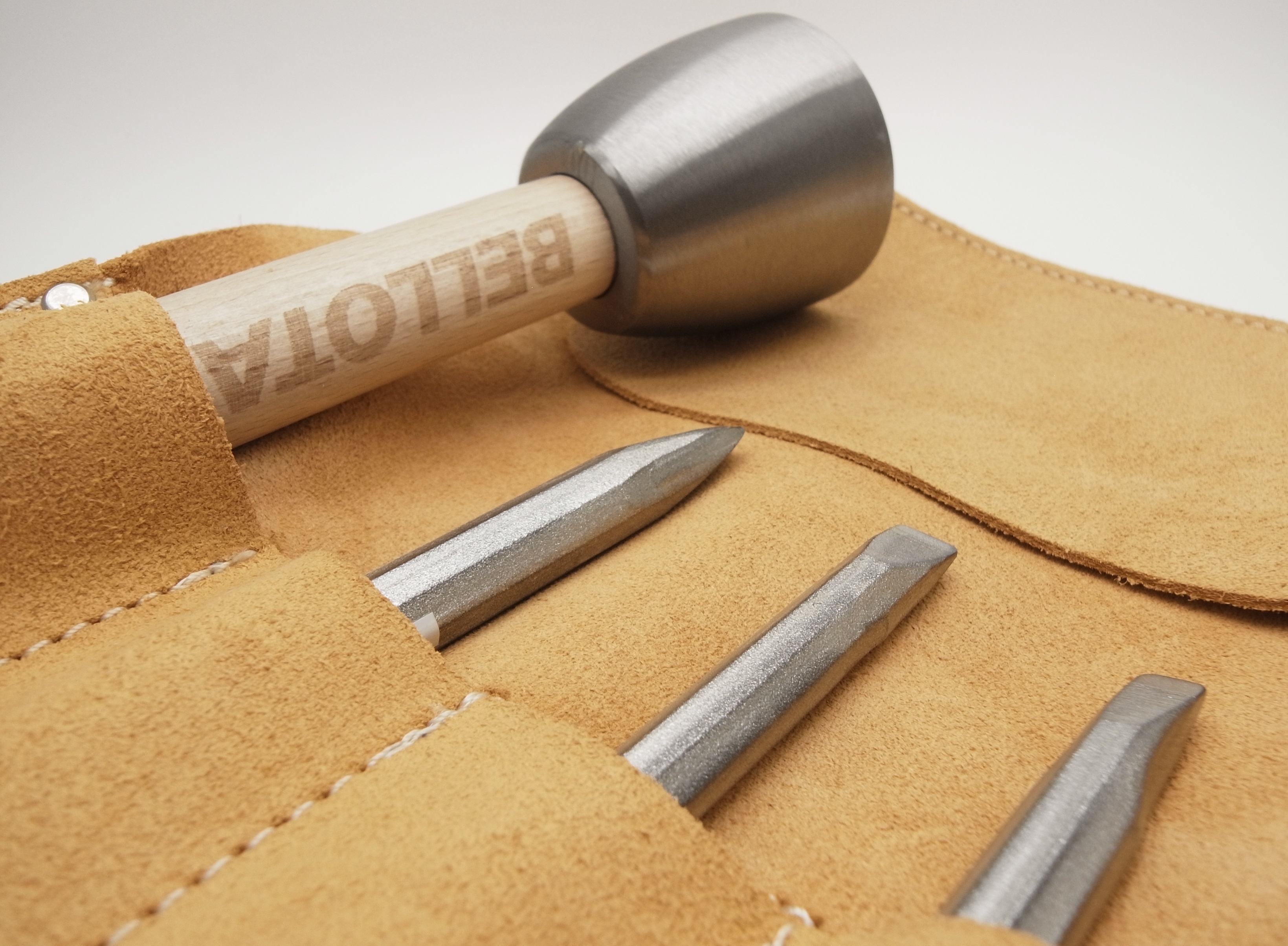 REBIT PROFESSIONAL SWEDISH BEGINNERS STUDENT CHISEL TOOL KIT